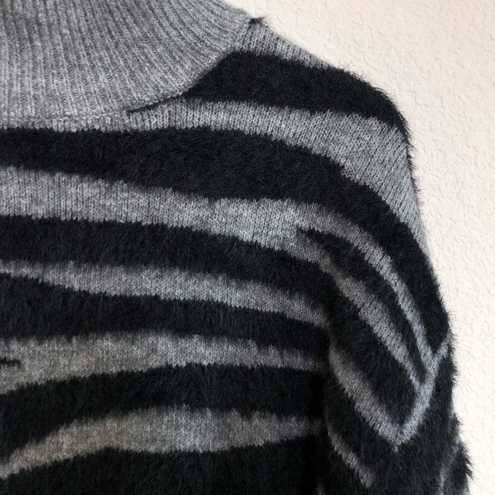 Anthropologie Twine & String Zebra Knit Sweater - Picture 4 of 6